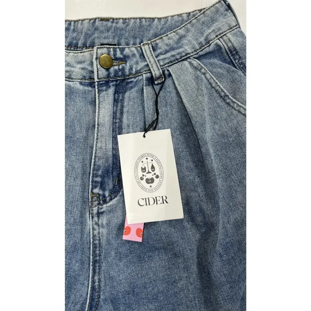 Cider Women's High Rise Pleated Wide Leg Jeans Size Small 26X28 Light wash 90s